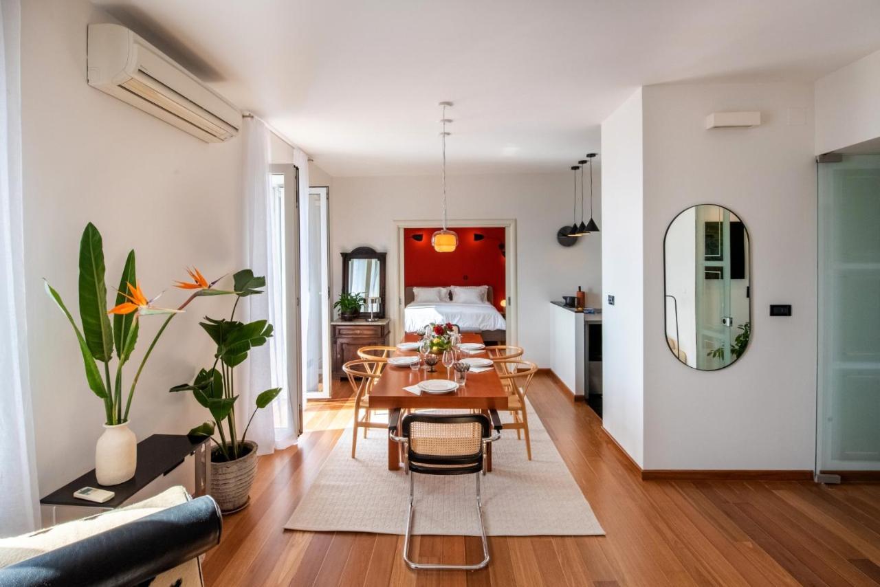 Airy Seafront 1920S Apartment สปลิท ภายนอก รูปภาพ