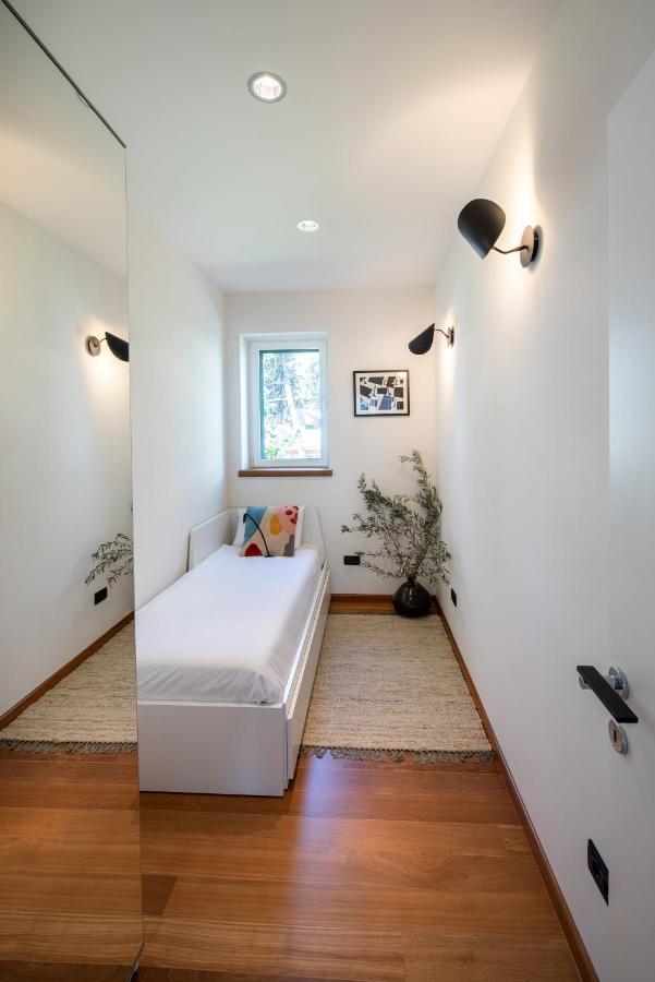 Airy Seafront 1920S Apartment สปลิท ภายนอก รูปภาพ