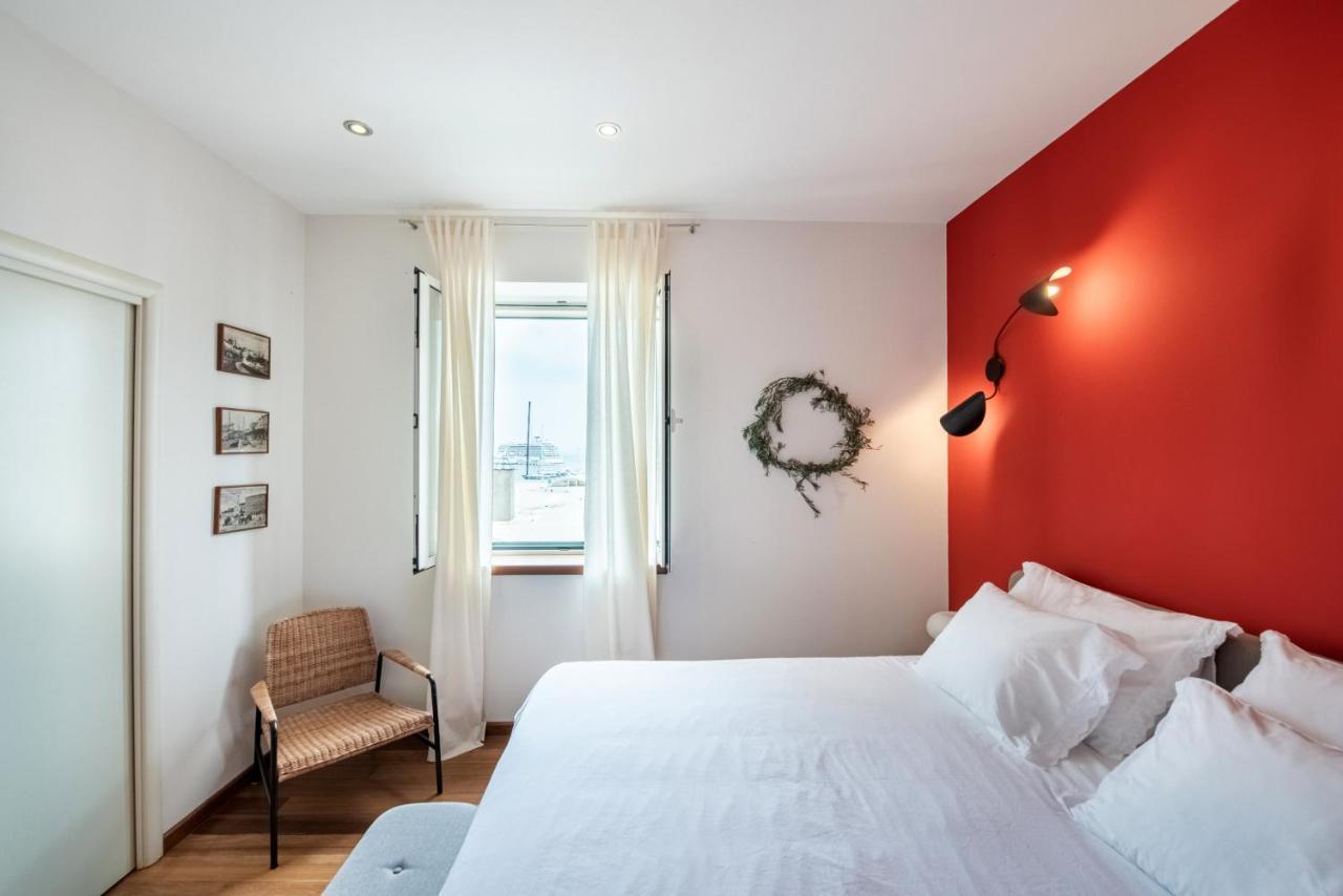 Airy Seafront 1920S Apartment สปลิท ภายนอก รูปภาพ